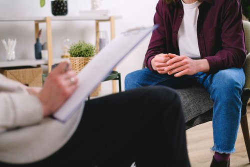 Licensed Counselors at Our Green Bay Wellness Center: Who to Trust - Mental health and holistic wellness blog from Infinite Healing Green Bay WI